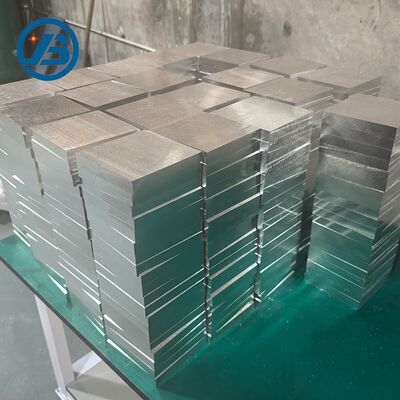 200MPa টেনসাইল স্ট্রেংথ ম্যাগনেসিয়াম অ্যালয় শীট, 18gcm3 ঘনত্ব এবং HB90-110 কঠোরতা সহ, মহাকাশ যন্ত্রাংশের জন্য নিখুঁত